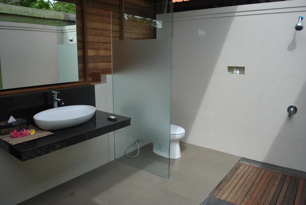 Kencana Garden Nusa Lembongan Exterior foto